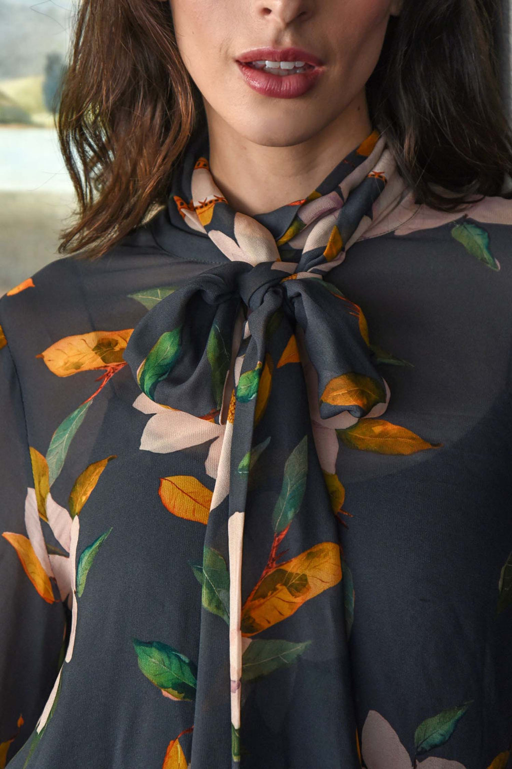 A Vintage Top in Charcoal Floral