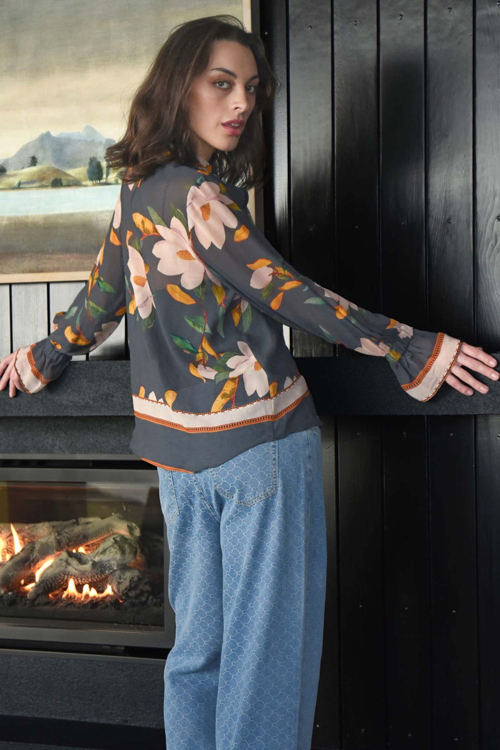 A Vintage Top in Charcoal Floral