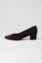 Alger Suede Pump in Chocolate