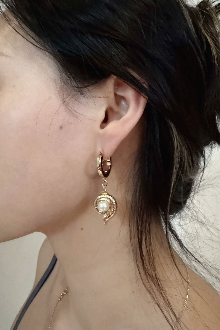 Atlantic Hoop Earrings in Gold