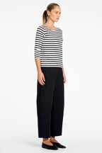 Barrel Leg Pant in Black