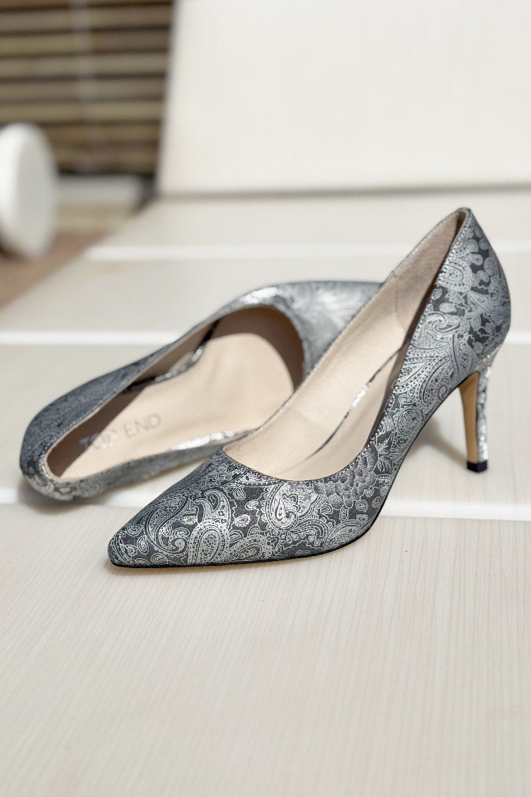 Barrios Leather Heels in Silver Print
