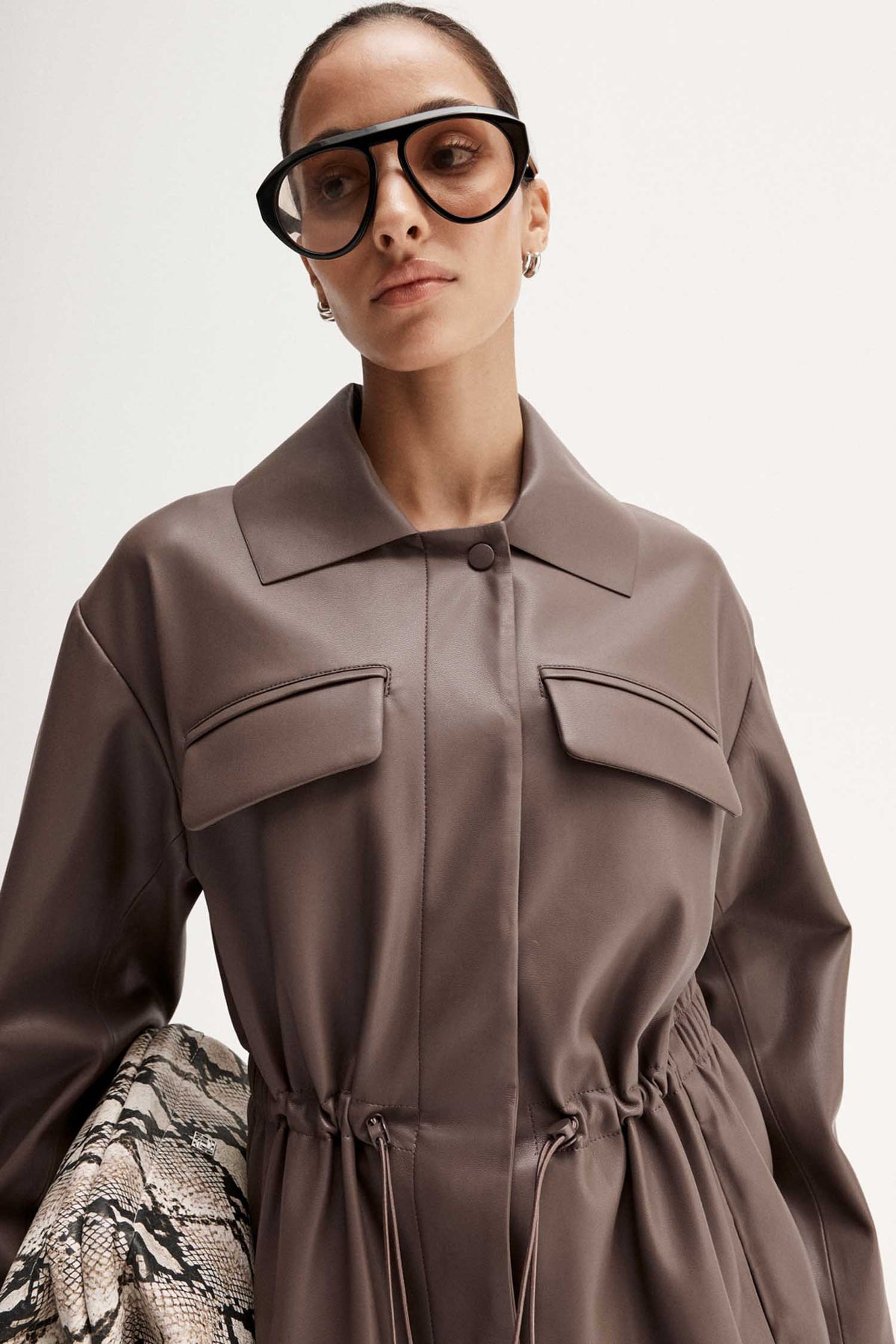 Bennet Jacket in Taupe