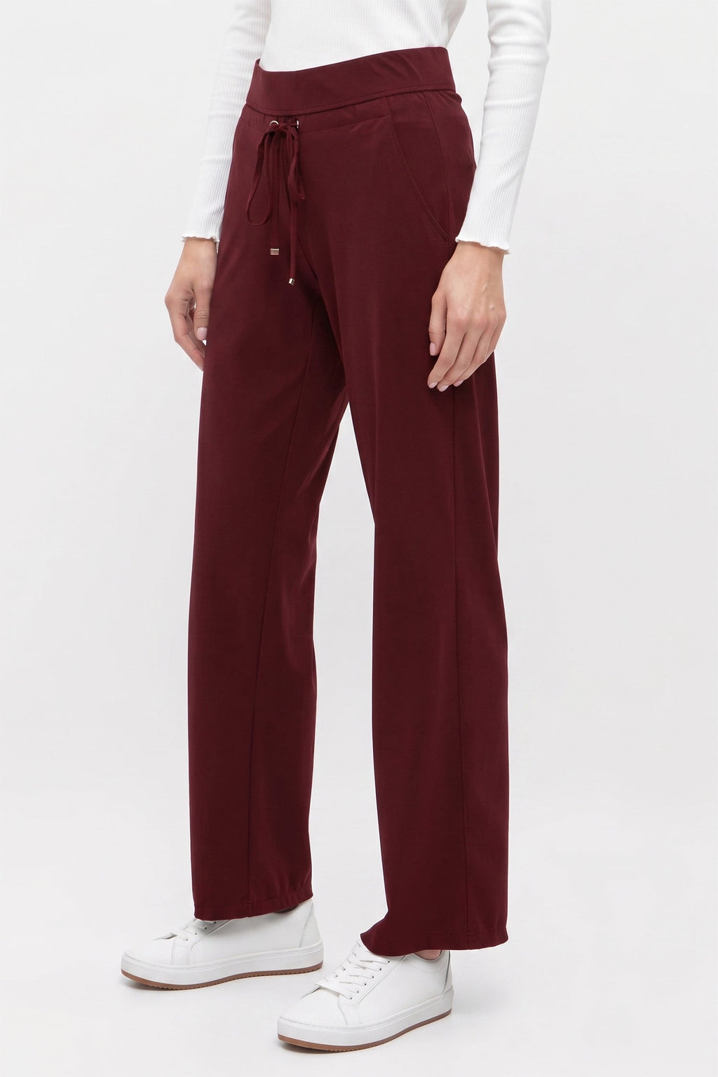 Candice Straight Pant in Burgundy