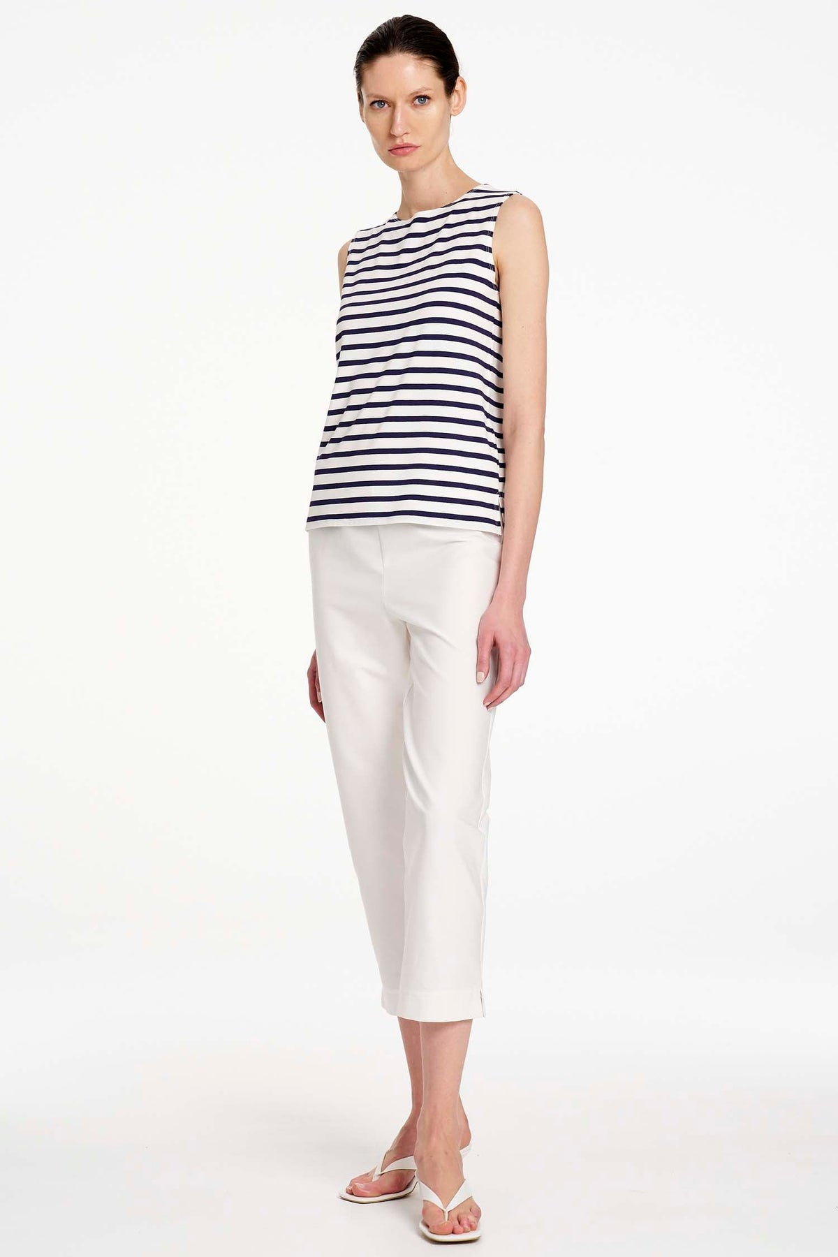 Capri Pant in White