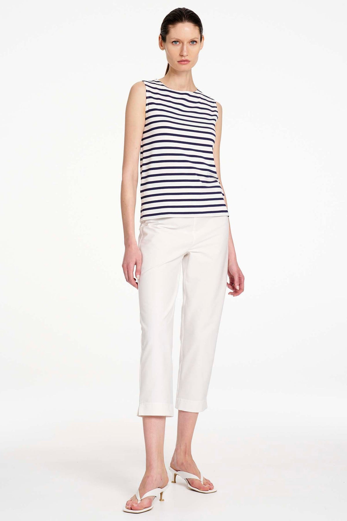 Capri Pant in White