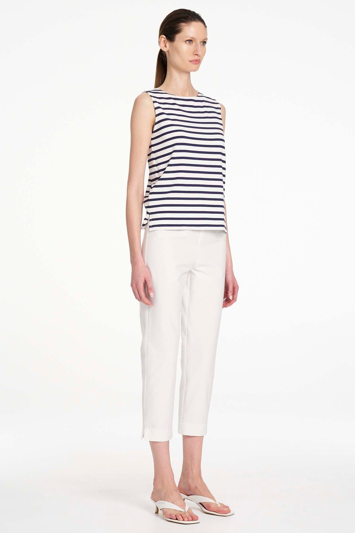 Capri Pant in White