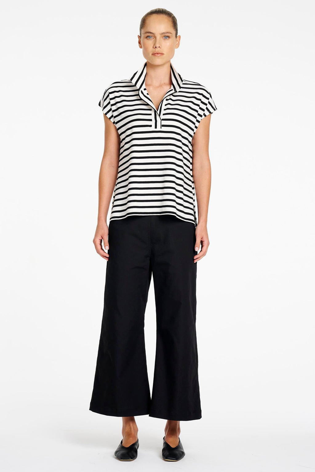 Crop Flat Pant in Black