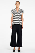 Crop Flat Pant in Black