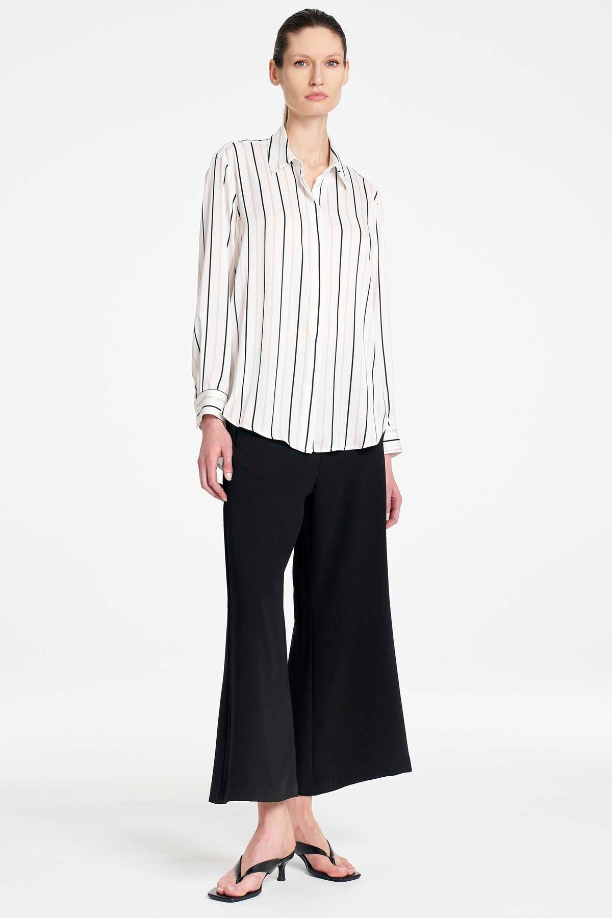 Crop Suit Pant in Black