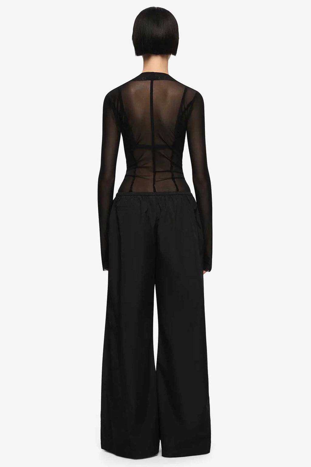 Delila LS Top in Black