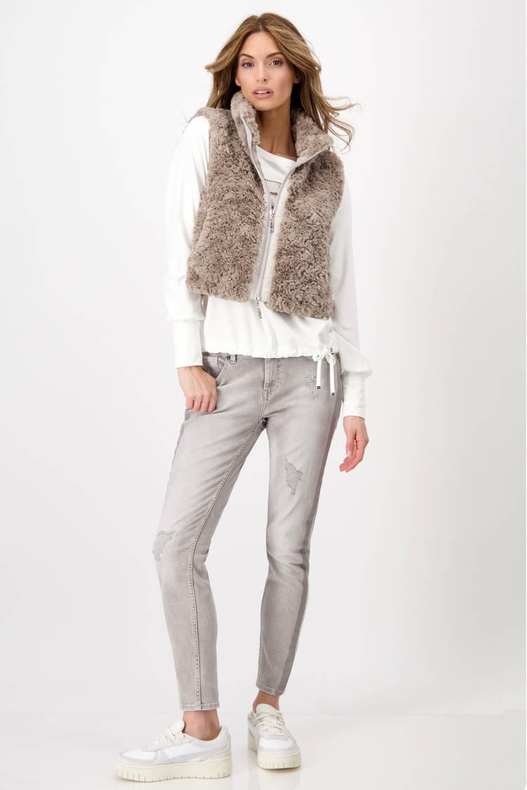 Destroyed Jeans w Contrast Stripes | FINAL SALE