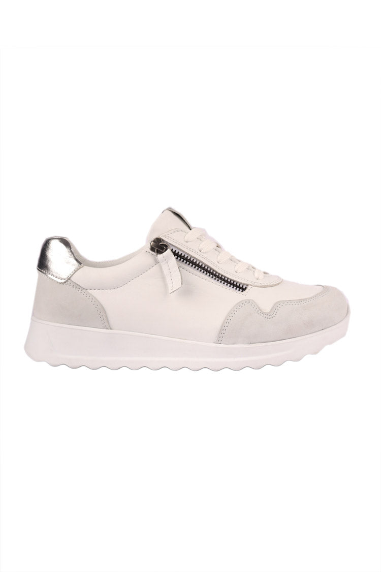 EG09 Sneakers in White Grey