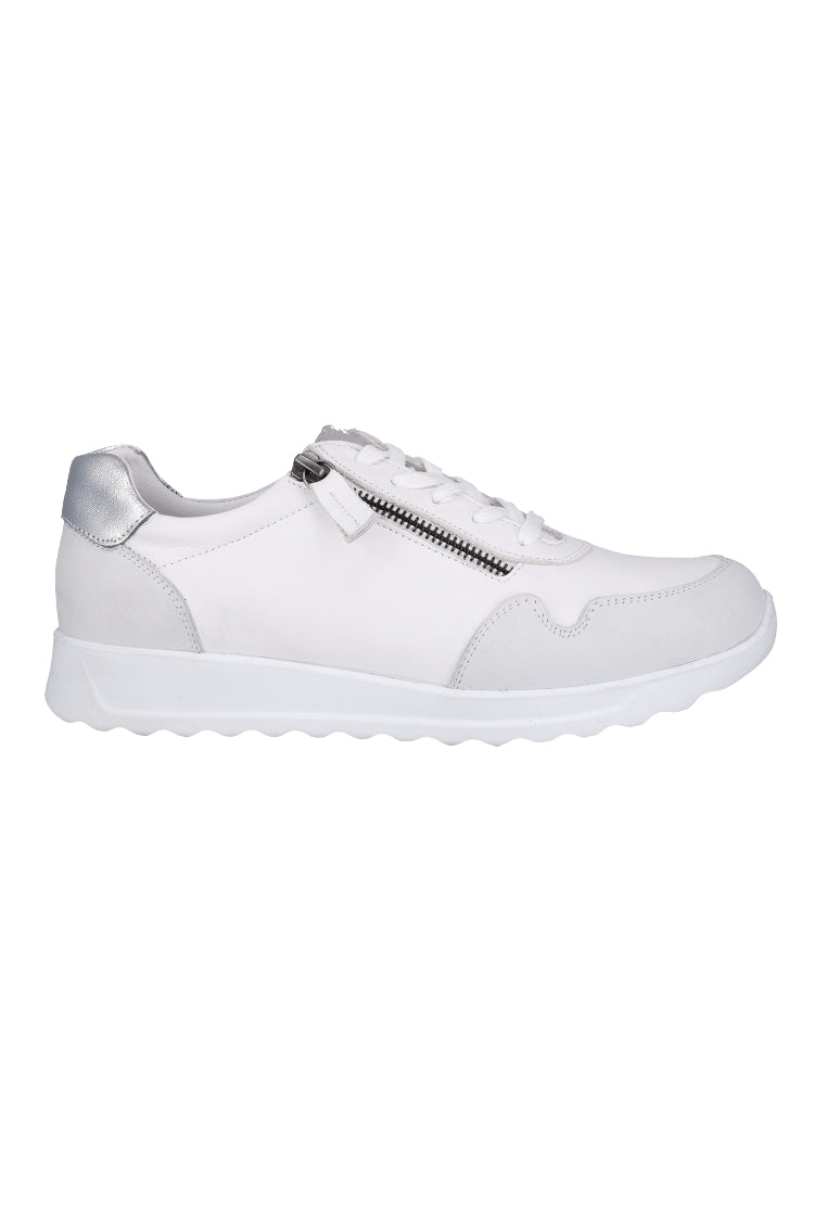 EG09 Sneakers in White Grey