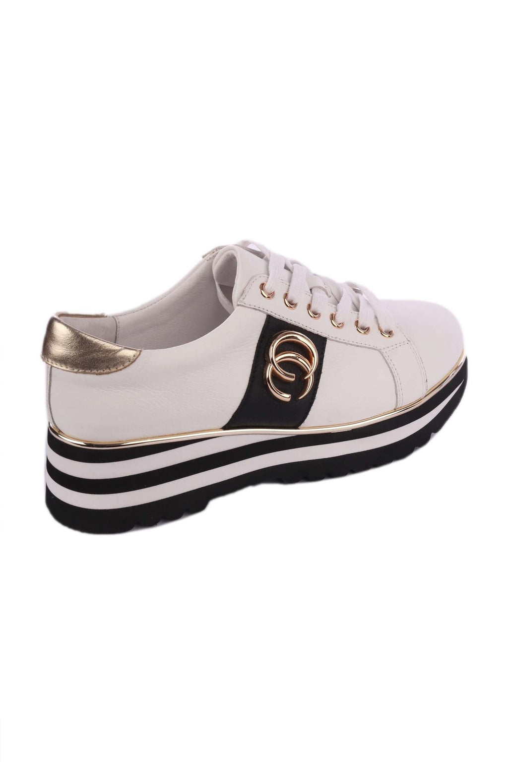 Edgey Leather Platformed Sneakers in White Black