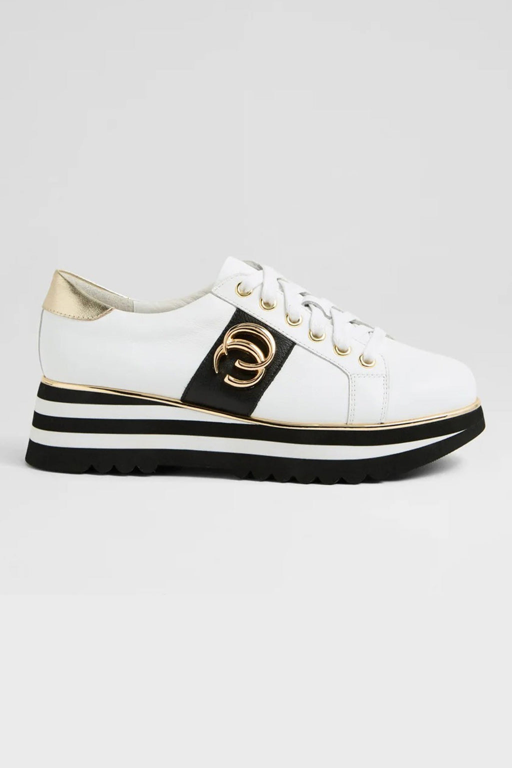 Edgey Leather Platformed Sneakers in White Black