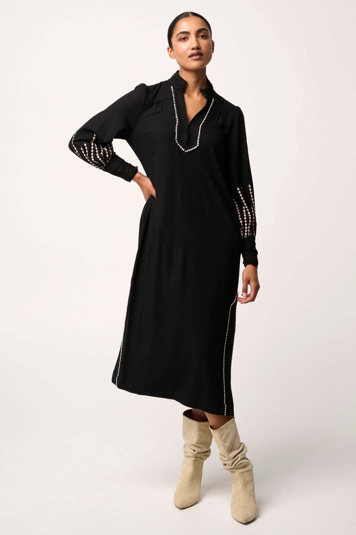 Edith Embroidered Column Midi Dress in Black