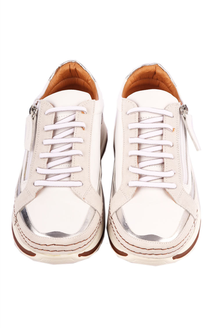 Ena Sneakers in White