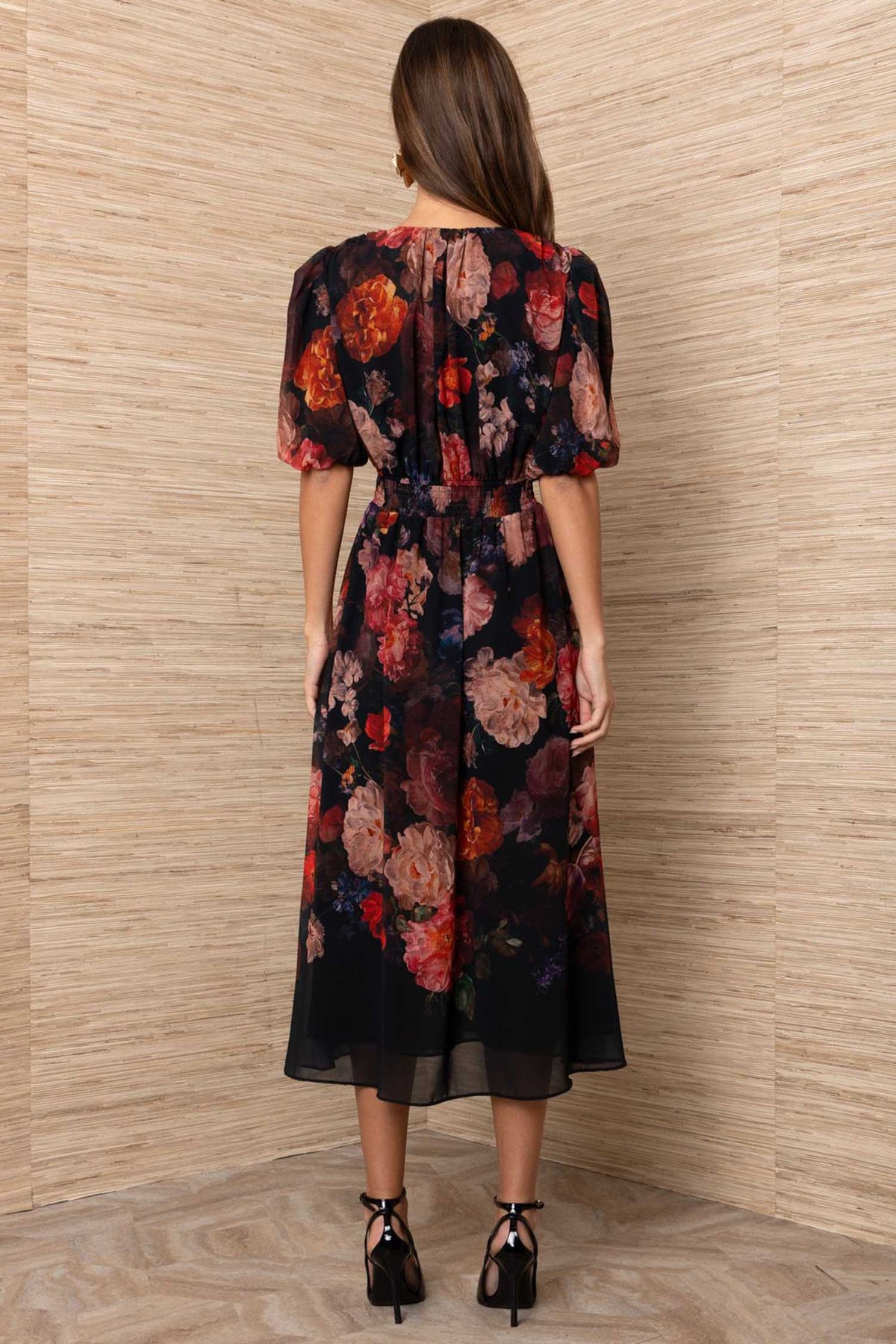 Fleur S/S Midi Dress in Black
