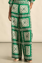 Gesture Pant in Parrot Scarf