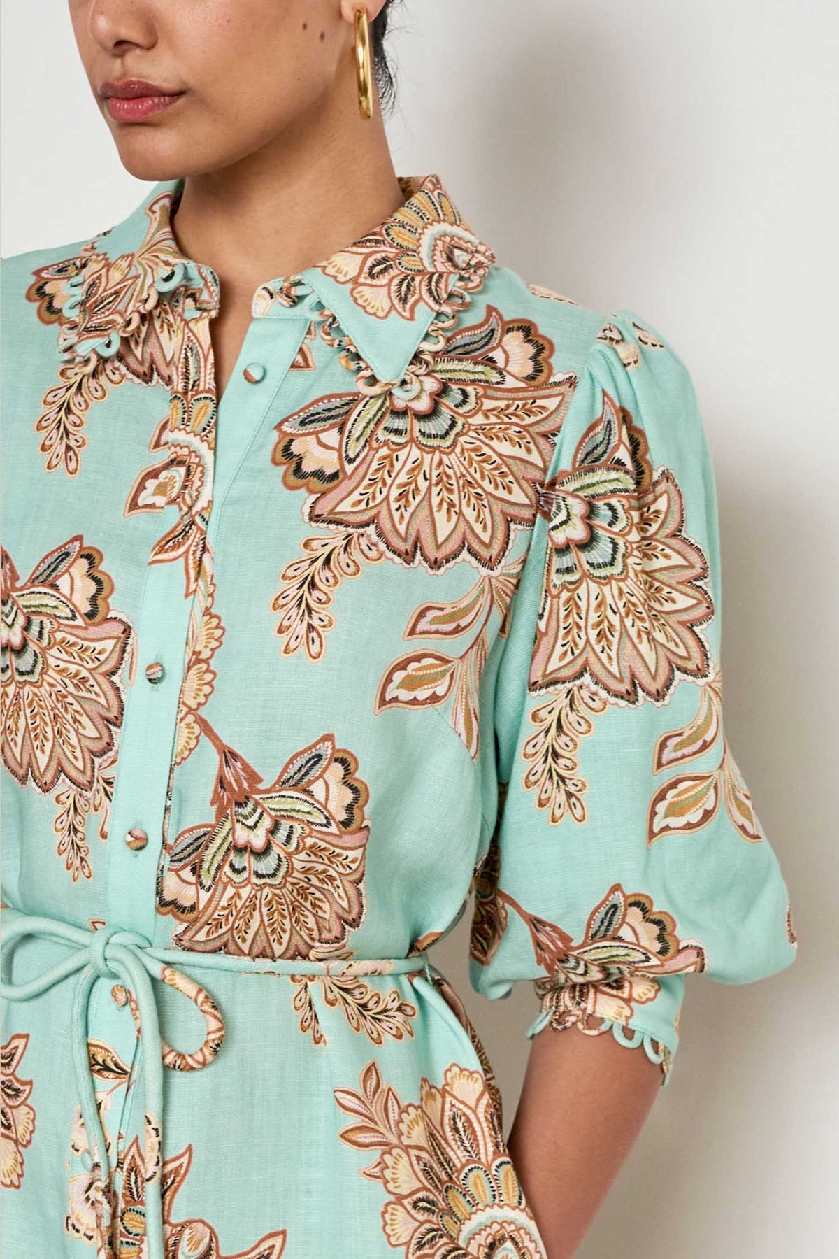 Heir Dress in Mint Kgari