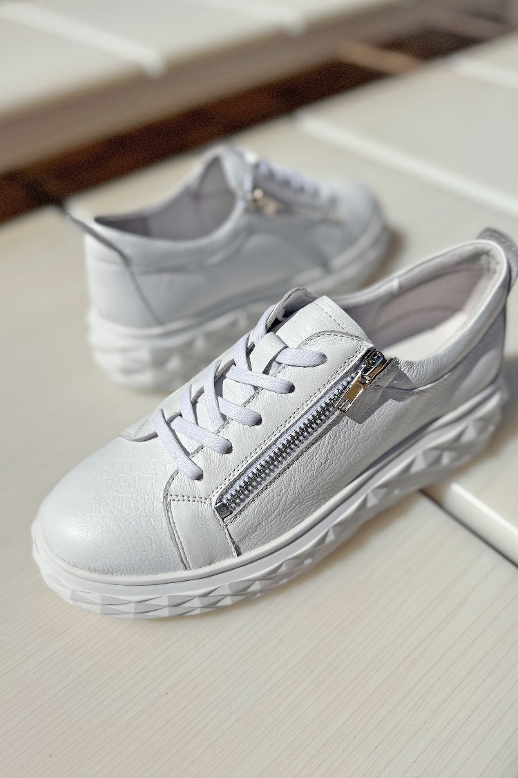 Imelanie Leather Sneaker | FINAL SALE