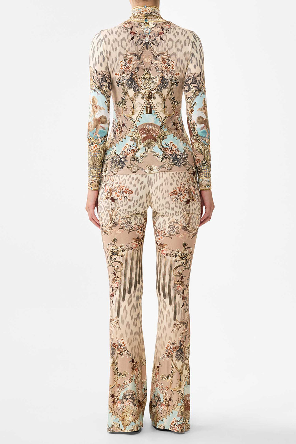 Jersey Turtleneck in Aranjuez Animalia
