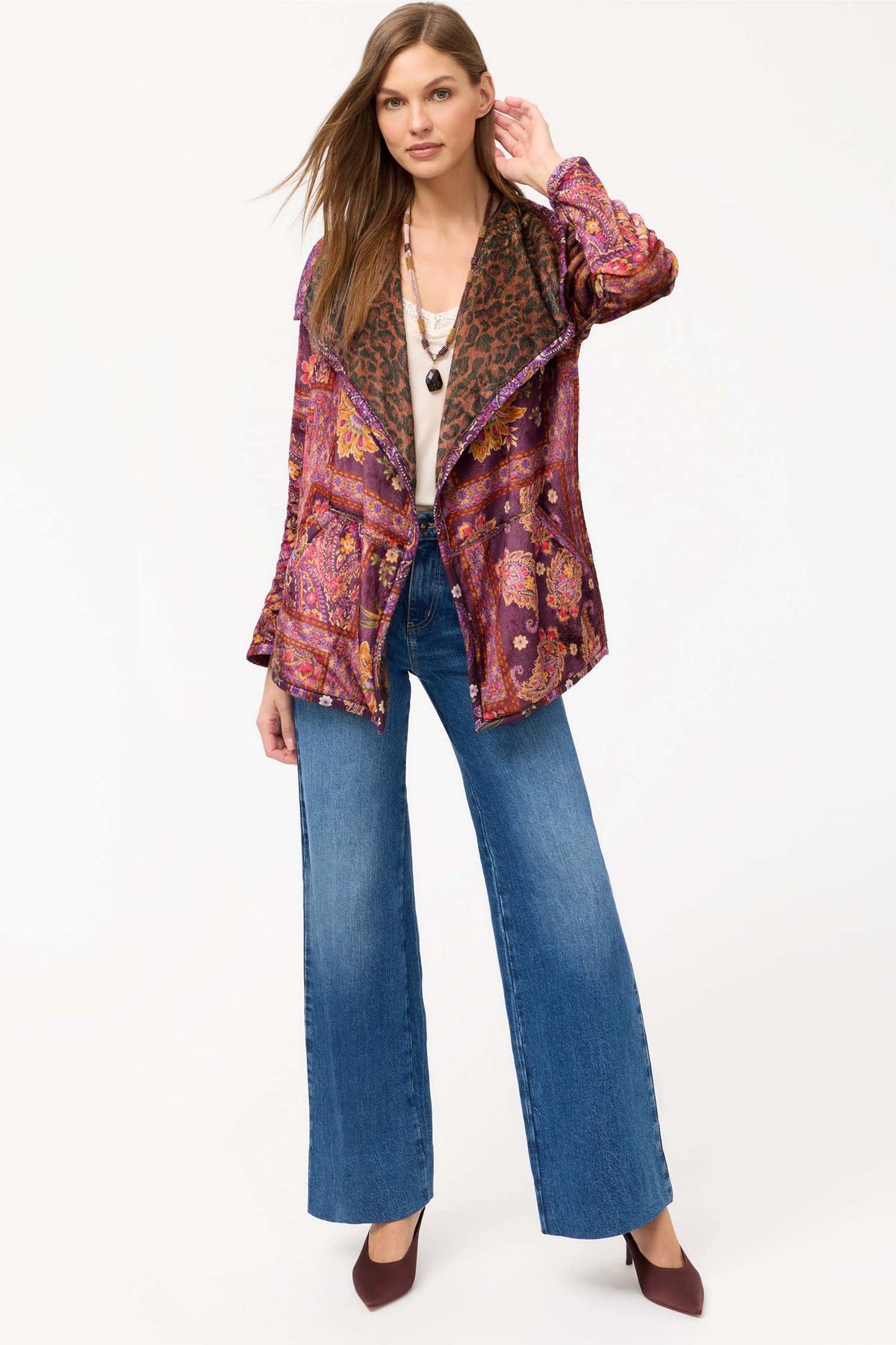Joan Wrap Binded Reversible Sherpa Jacket in Domitila