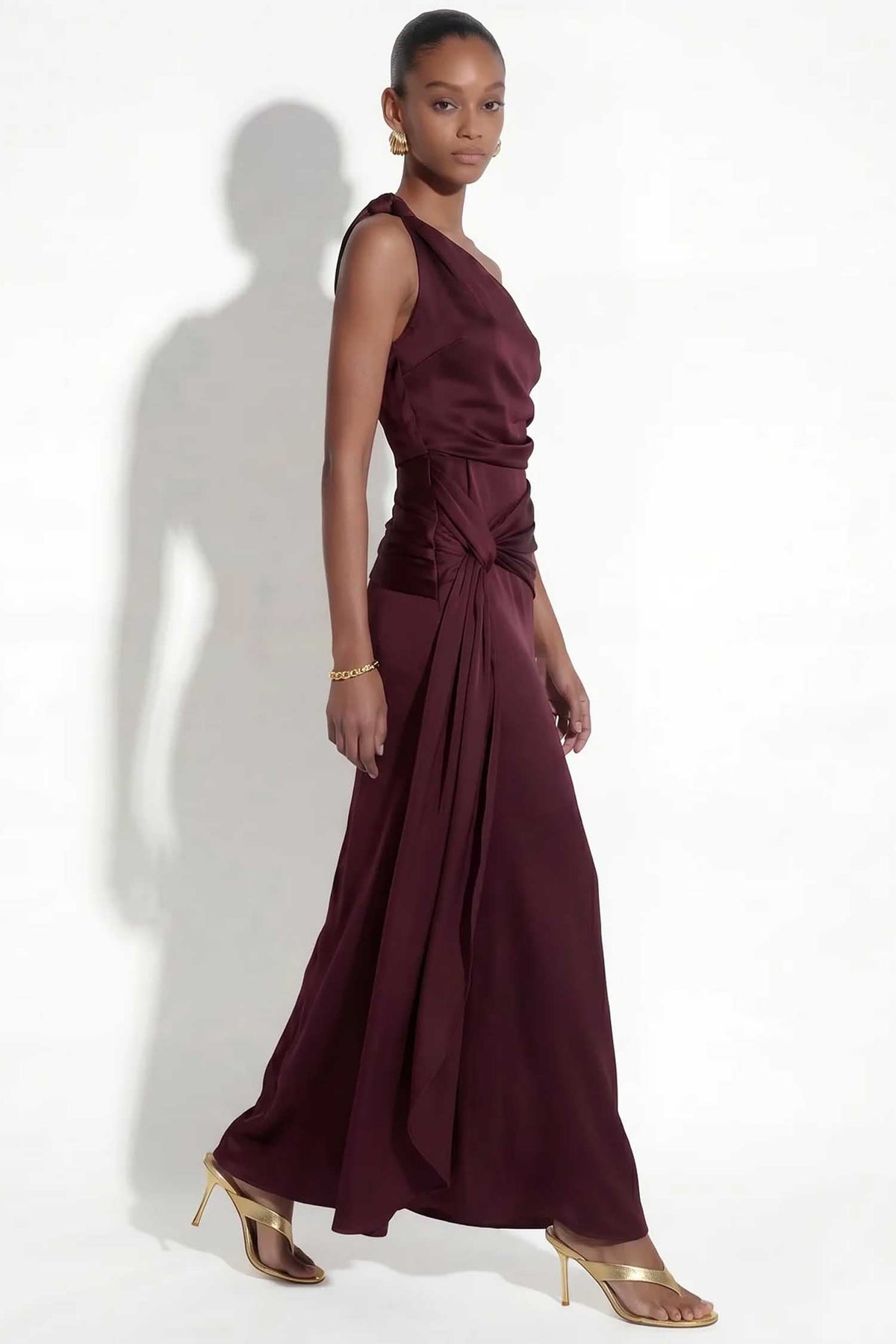 Katerina One-Shoulder Maxi Dress in Wine