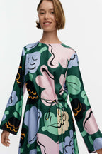 Kaunista Kukasta Kukkaan Silk Dress in Green/Pink