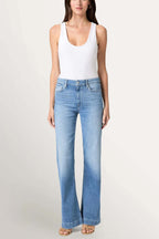 Leenah 32" Jean in Cinerama