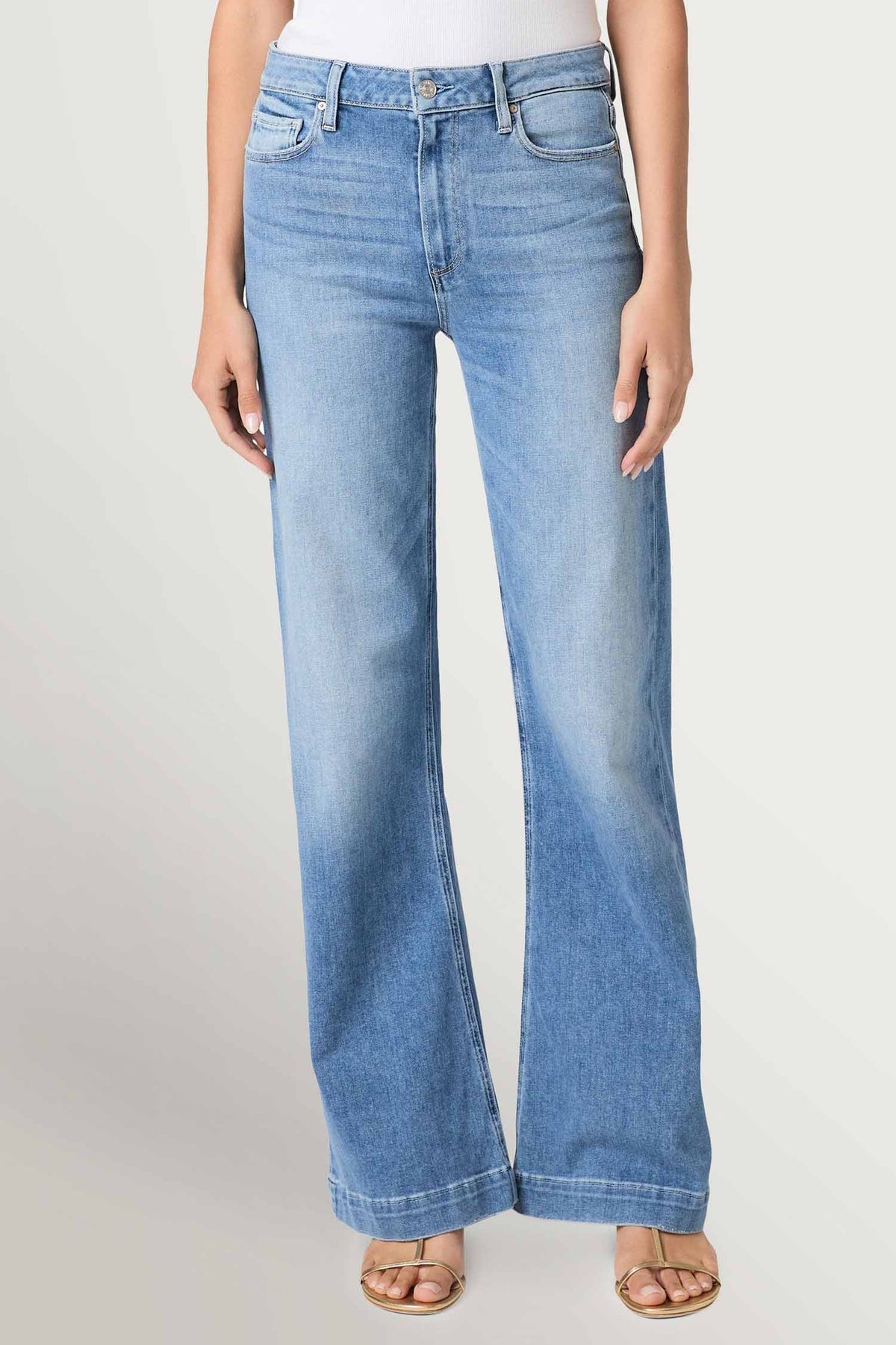 Leenah 32" Jean in Cinerama