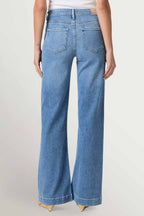 Leenah 32" Jean in Cinerama