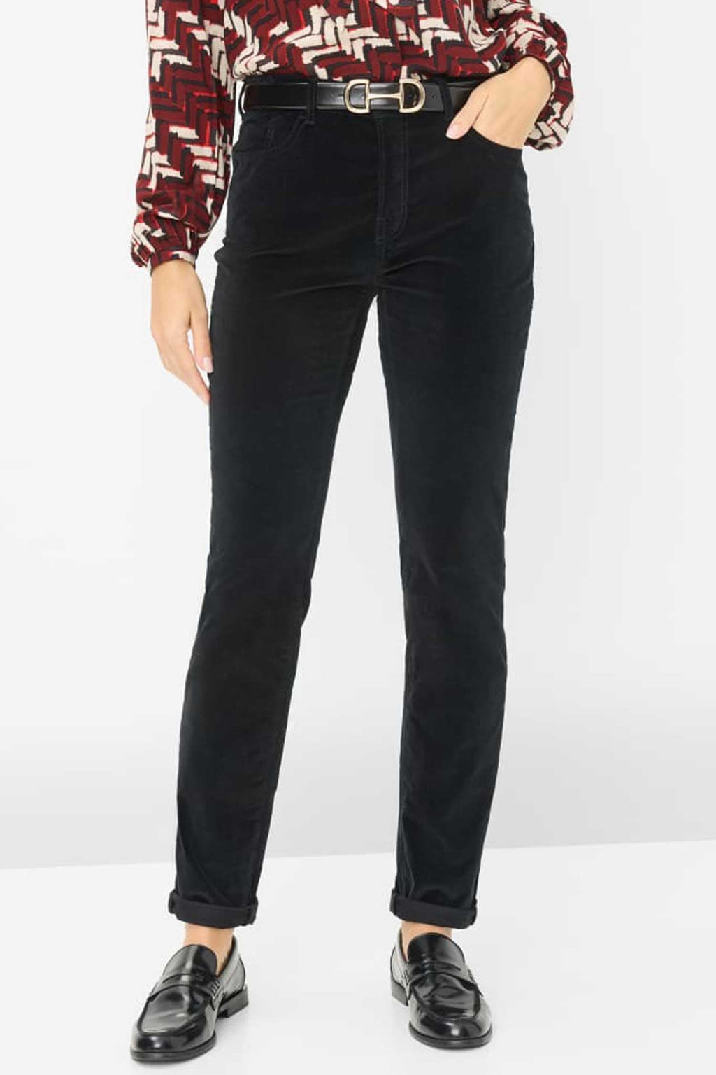 Mary Regular-Fit Pants in Black