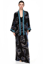 Merhawi Kimono in Monade Burnout