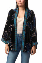 Merhawi Kimono in Monade Burnout