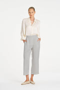 Pace Pant in Dove