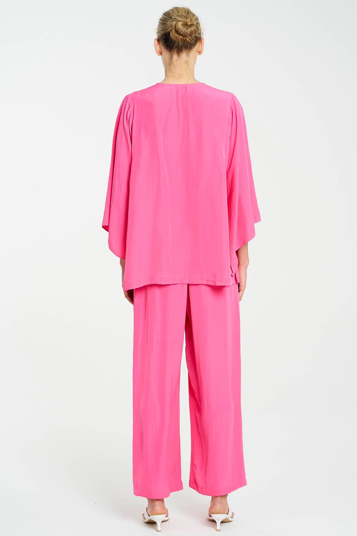 Pace Pant in Hot Pink