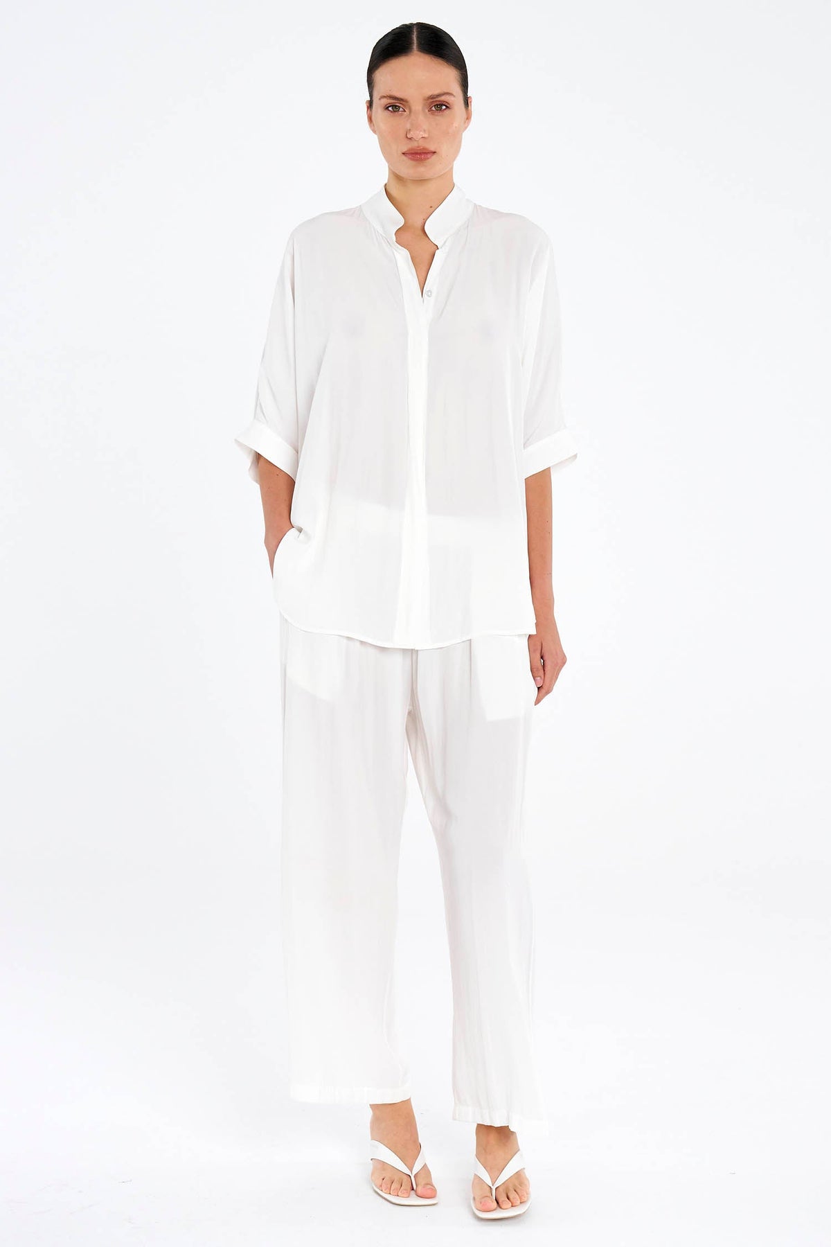 Pace Pant in White