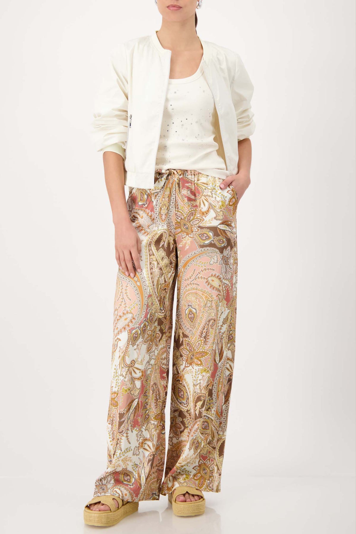 Lea Paisley Pants in Mocca