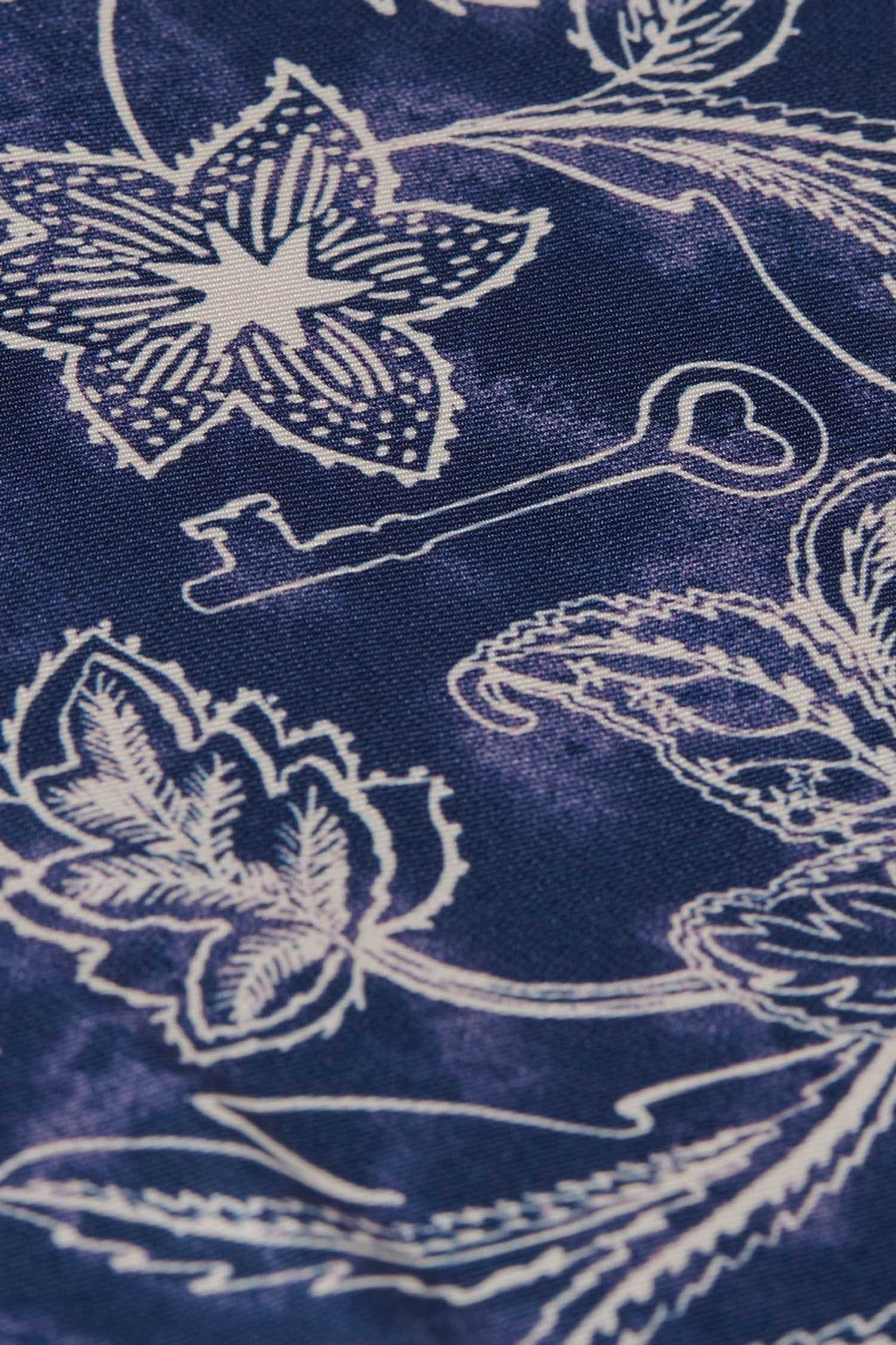 Printed Jersey Back Tank Top in Lucky Bandana Dress Blues