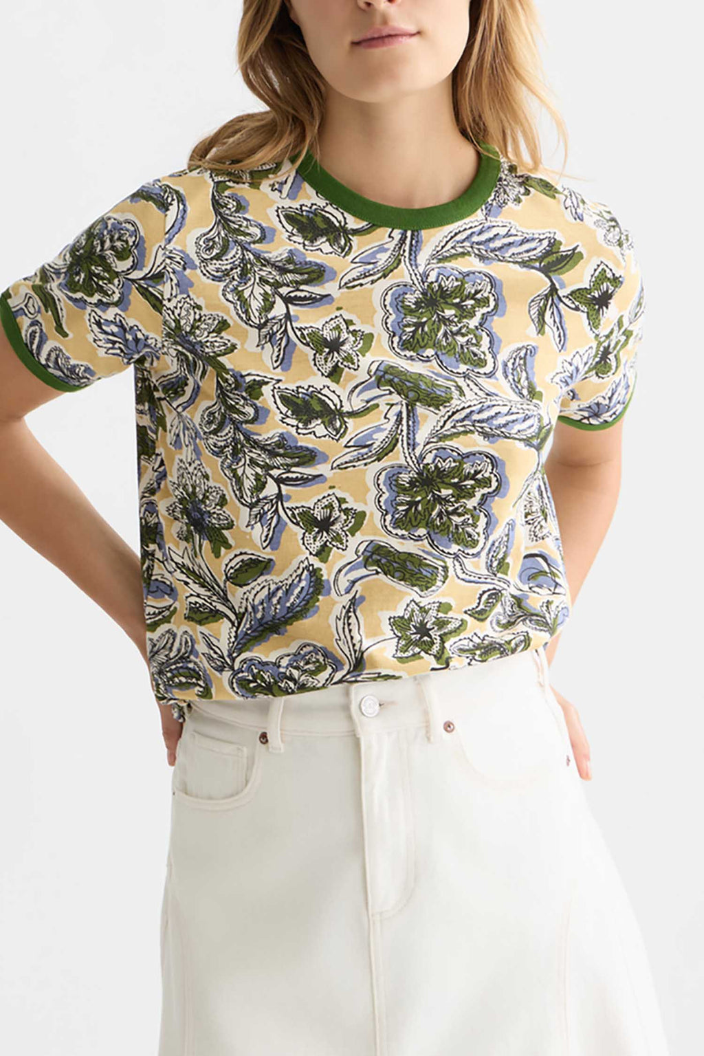 Printed Regular-Fit T-Shirt in Lucky Bandana Multi Parsnip