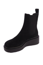 Sam Suede Chelsea Boots in Black