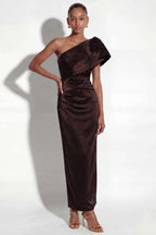 Saskia One-Shoulder Maxi Dress in Chocolate