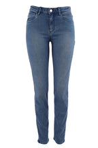 Shakira Jeans in Used Fresh Blue