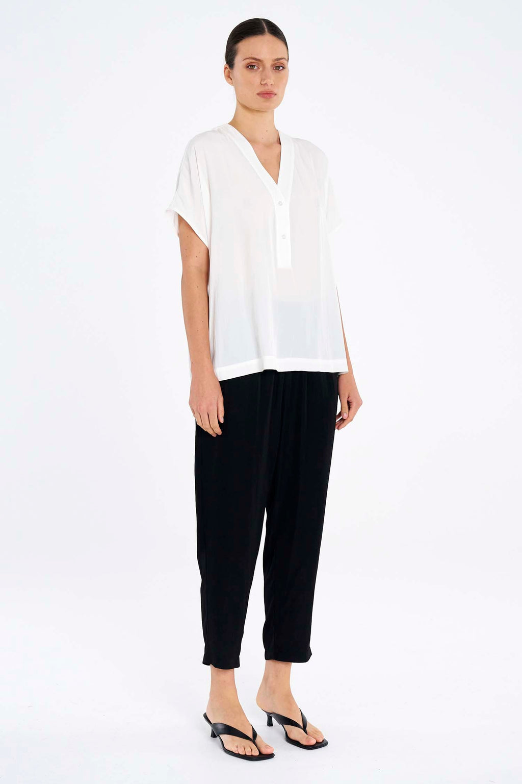 Soft Zip Pant in Black