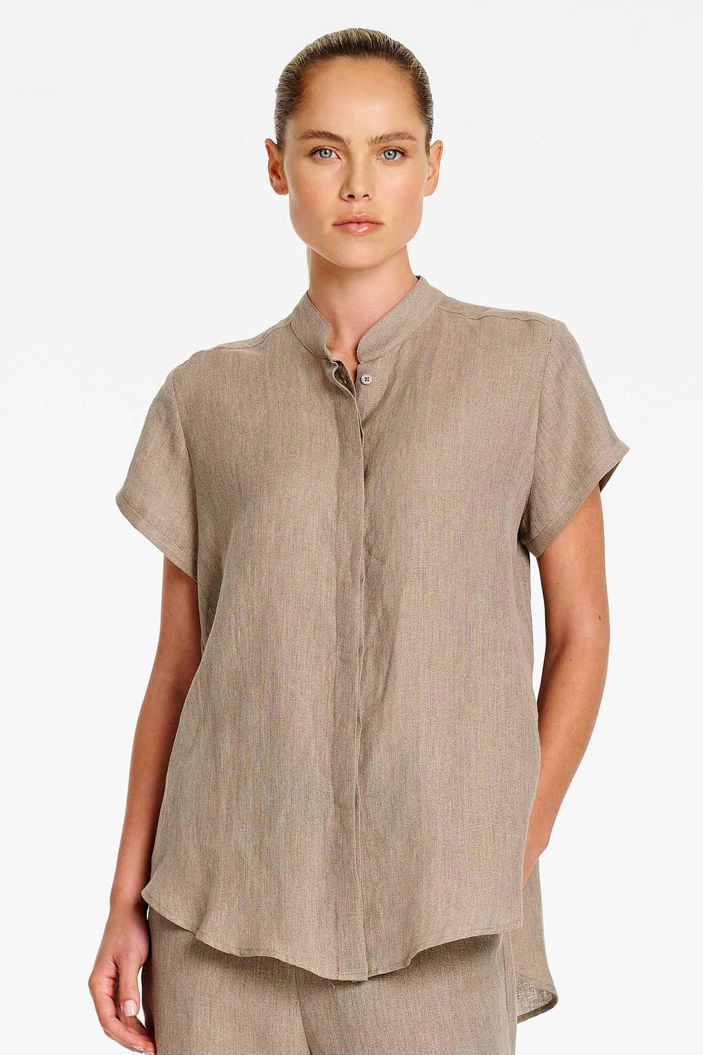 Stand Shirt in Stucco