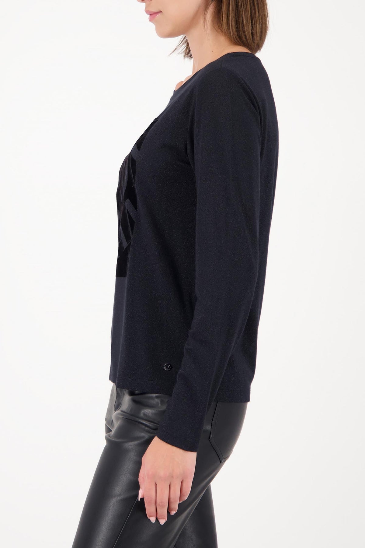 Round Neck T-Shirt in Black