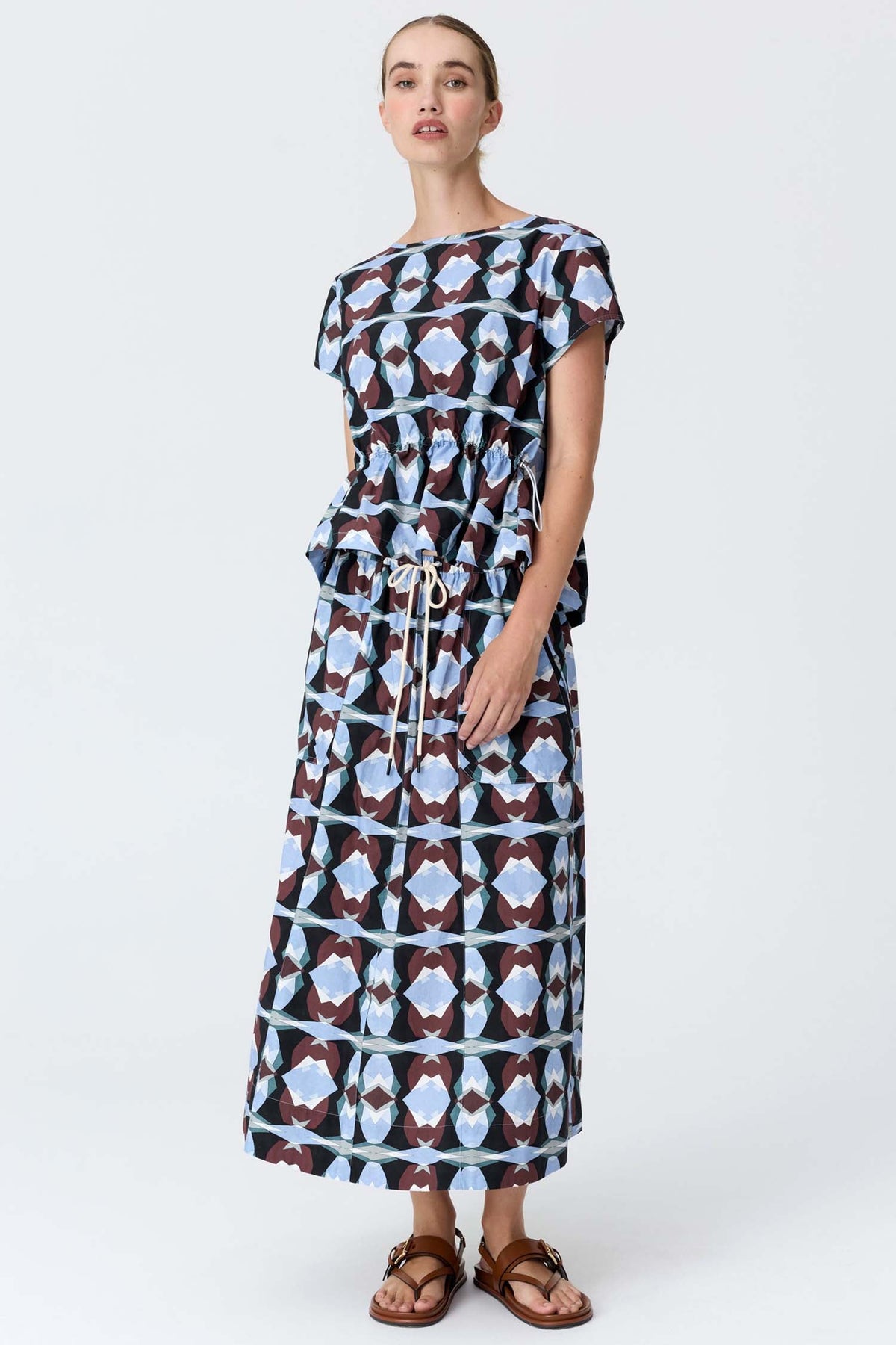 Thrya Reversible Tee