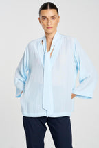 Tie Neck T in Vista